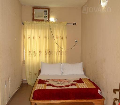 Lucass Hotel | Accommodation Yaba