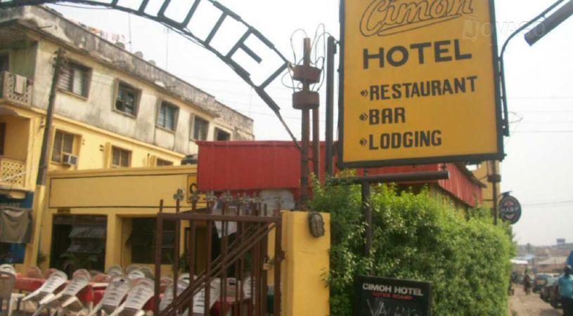 Cimoh Hotel | Iyaganku Accommodation