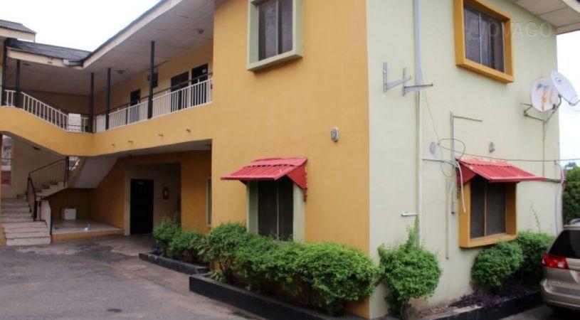 Com Executive Guesthouse | Ojodu Berger Accommodation