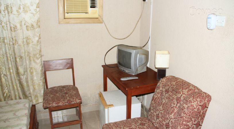 Ronny Guest House | Idiroko Accommodation