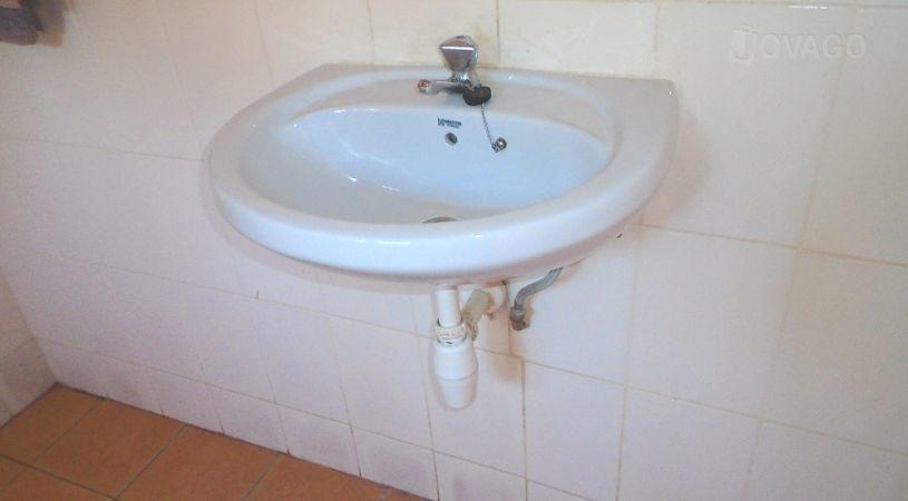 Entebbe Backpackers | Hotels Entebbe