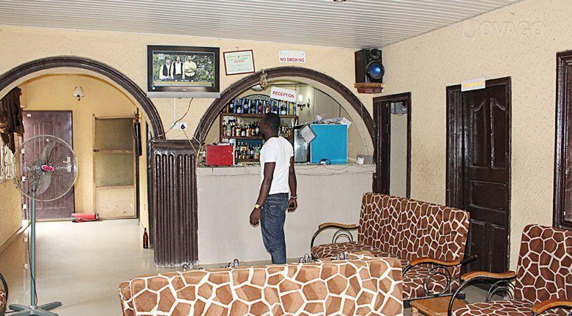 Bobbys Place Hotel | Abule Egba Accommodation