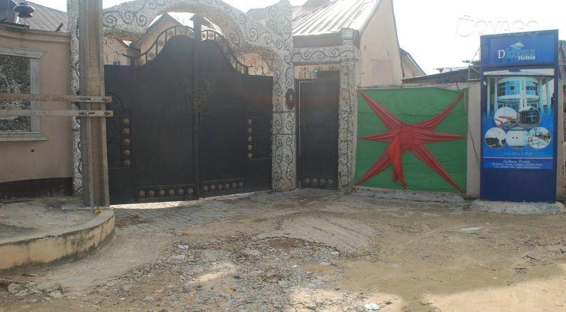 DKLYMZ Hotel | Azikoro Accommodation