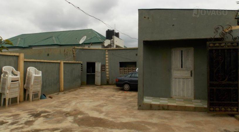 Century 2 Motel | Ilobu Accommodation