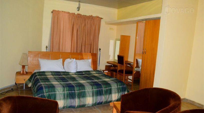 Grandville Hotel | Accommodation Riviera