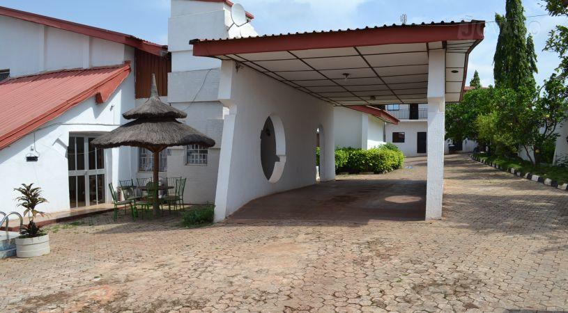 Leroy Suites | Accommodation Independence Layout