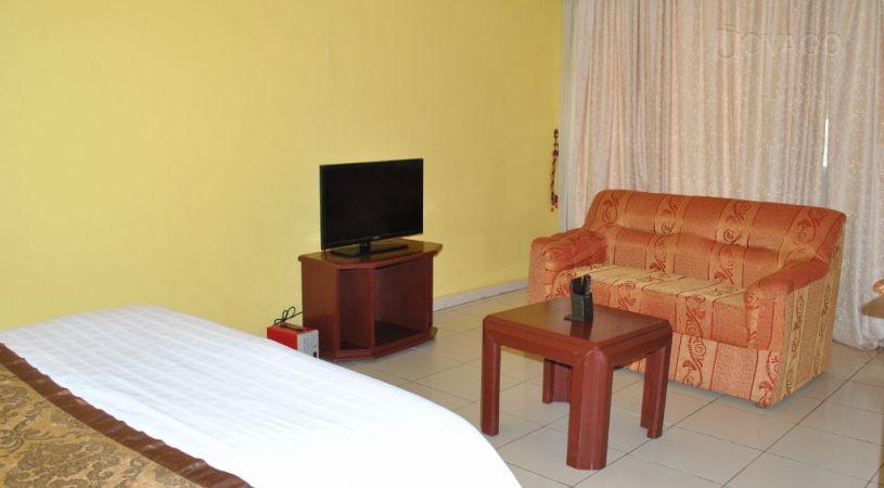 Twiga Hotel | Book Your Dream Self-Catering or Bed and Breakfast Now!