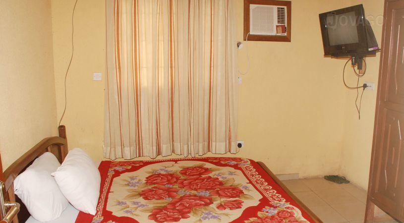 Neron Hotel | Accommodation Ughelli