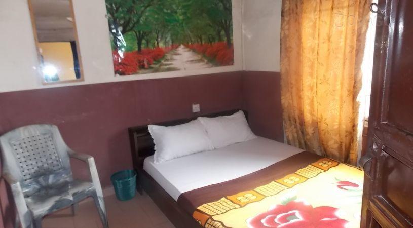 Bazim Hotel