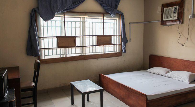Bailey's Hotel | Effurun Accommodation