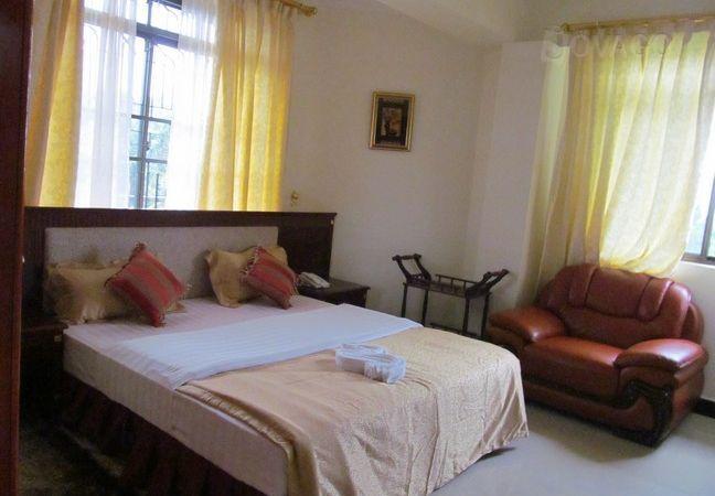 Lenana Hotel