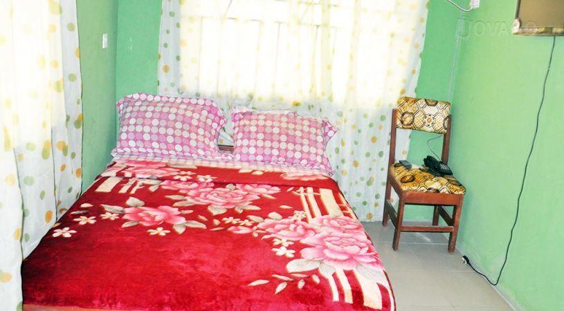 God's Grace Hotel | Accommodation Alagbado