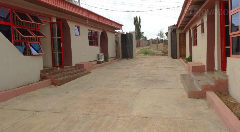 Planeta Royal Guest House | Ilorin Accommodation