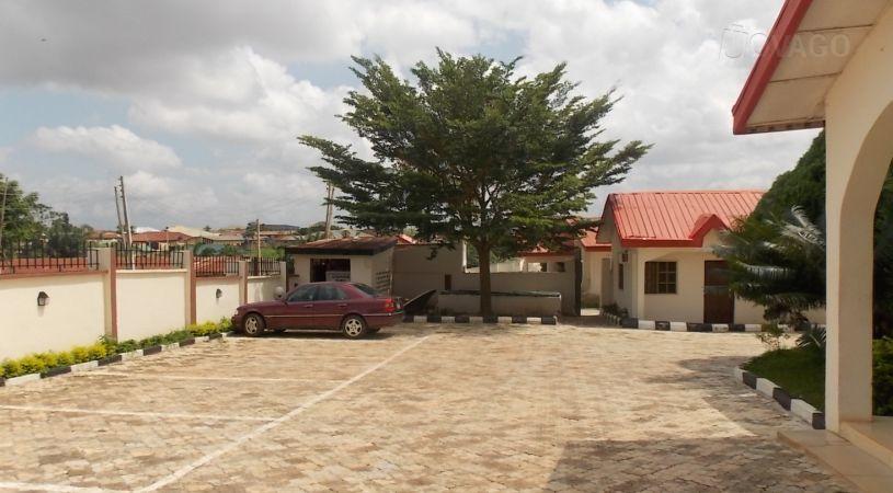 Biswol Guest House | Akure Accommodation