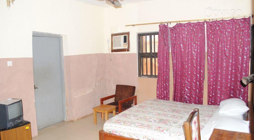 Hostwell Guest House | Accommodation Ijapo Estate