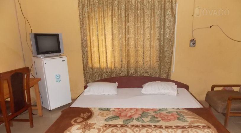 Osopadec Guest House | Alagbaka Accommodation