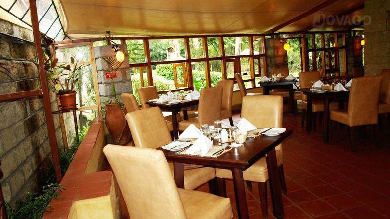 Country House Inn | Karen Accommodation