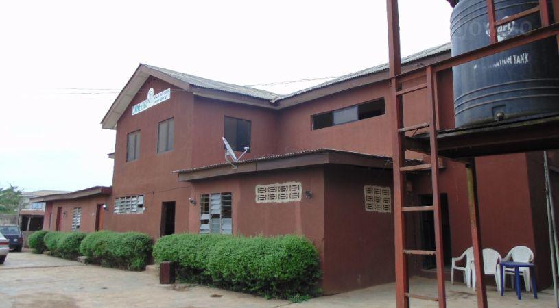 Divine Grace Guest House | Ogijo Accommodation