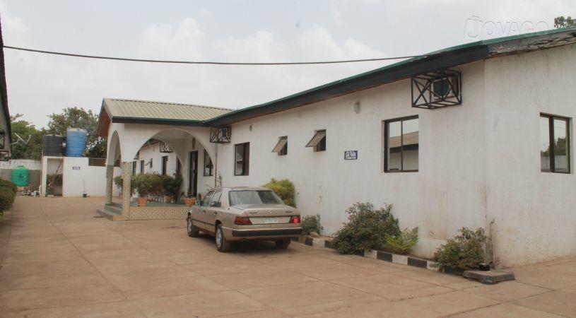 Lalemi Suites | Accommodation Tunga