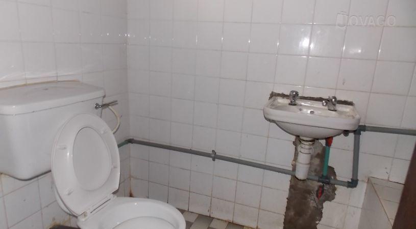 Hamlet Deluxe International Hotel | Igbesa Accommodation
