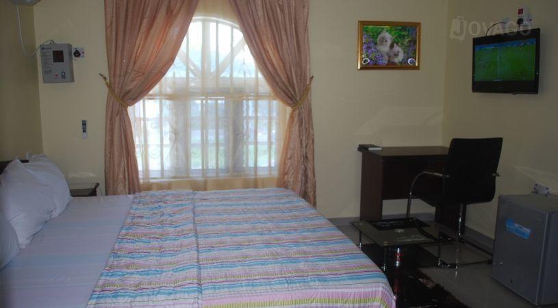 Suitoria Hotel | Accommodation Lokoja