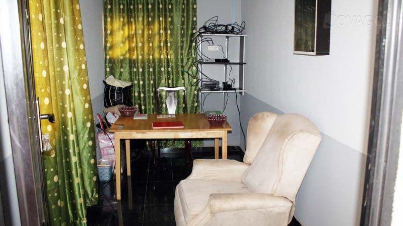 Doubleday Resident Inn Annex | Barnawa Accommodation