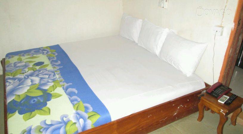 Omalis Hotel Enterprise | Ikom Accommodation