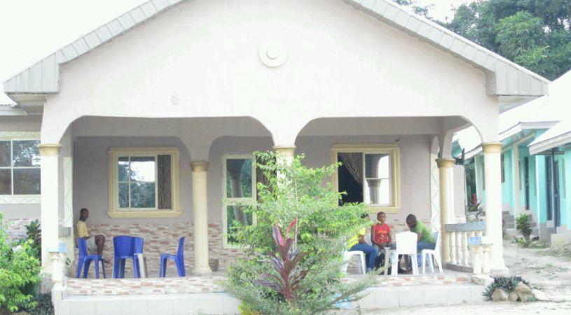 Okuni Royal Guest House | Accommodation Ikom