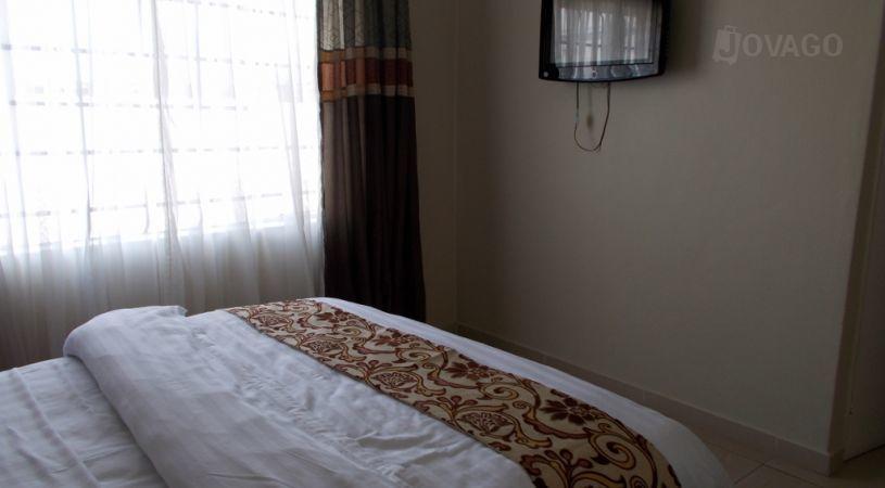Gcwihaba Hills Lodge | Self-catering Gaborone