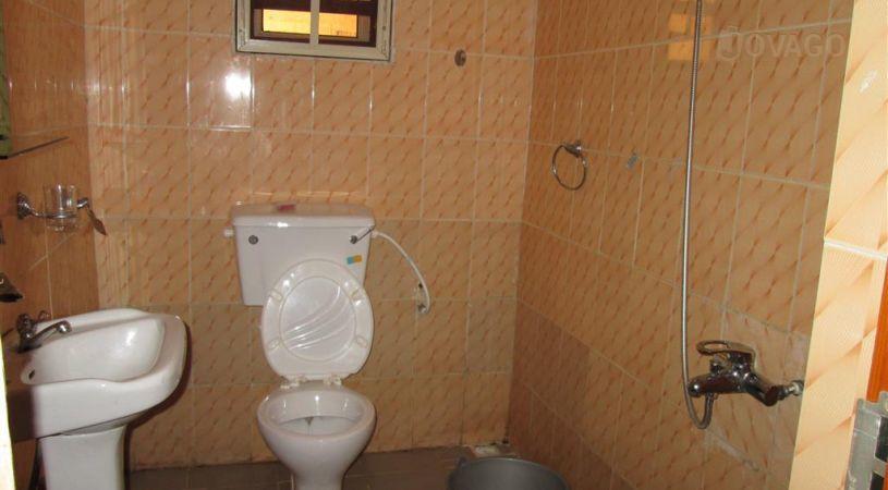 Emadarl Guest Inn | Accommodation Gboko