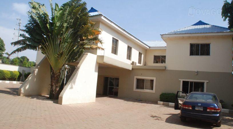 Jerry Marriott Guest House | Zaria Accommodation