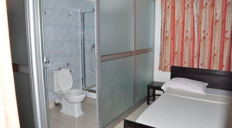 Hotel Residence Splendide | Grand Yoff Hotels