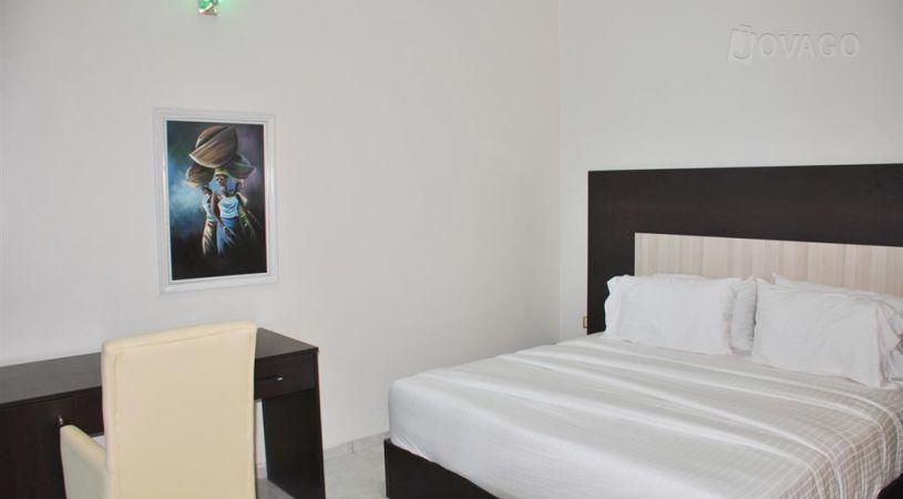 Meritz Hotels & Suites | Rumuomasi Accommodation