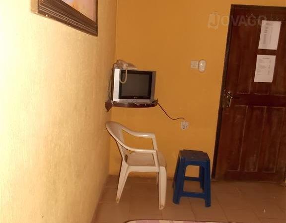 Lakeside Royal Inn | Owode Accommodation