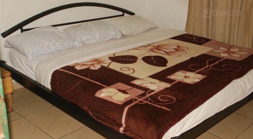 Azi Guest House | Okene Accommodation
