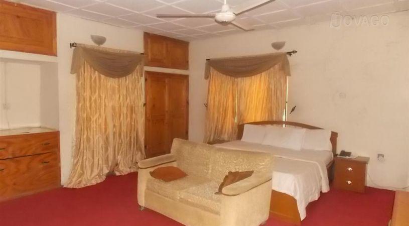 Tomaso Kings Palace Ltd 2 | Barnawa Accommodation