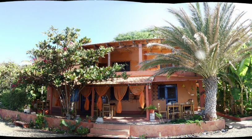 Tortuga B&B - Fogo | Accommodation Moshi