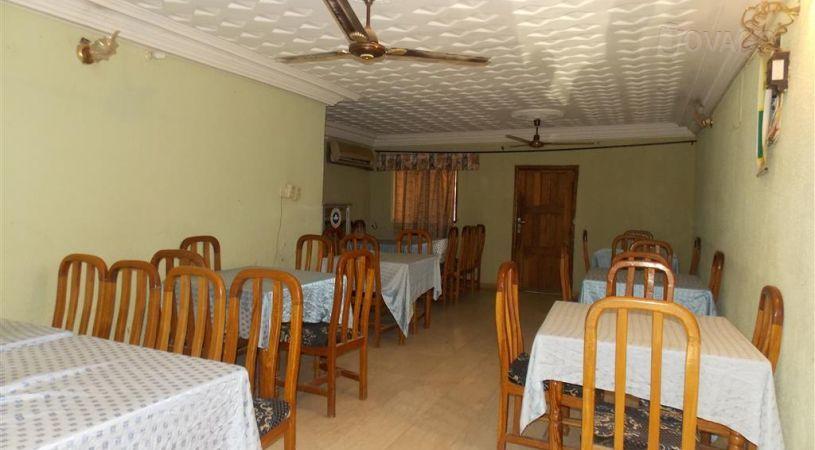 Kom-Yetty Hotel | Utako Accommodation