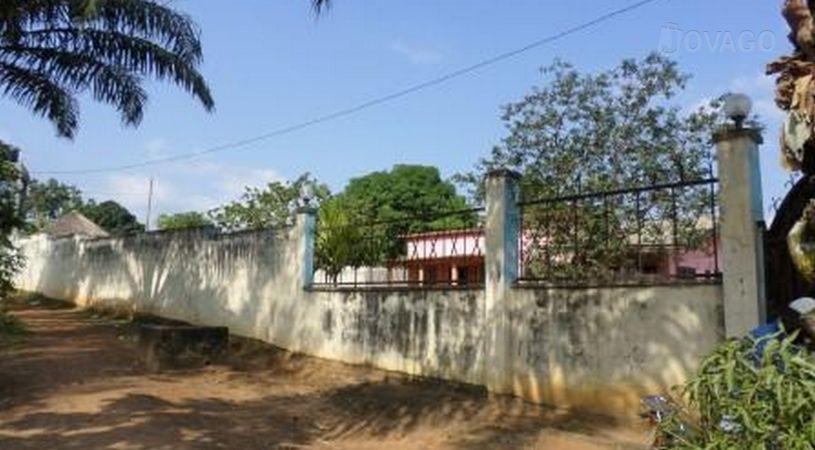 Auberge le Mazerolle | Hotels Bafia