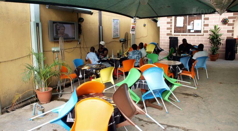 G Lounge And Bar | Accommodation Ketu