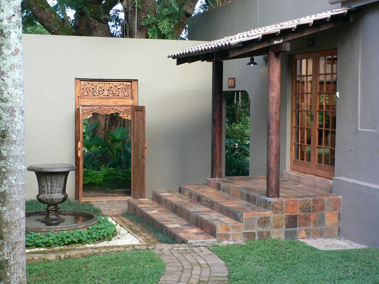 Bali Biasa | White River Self-catering