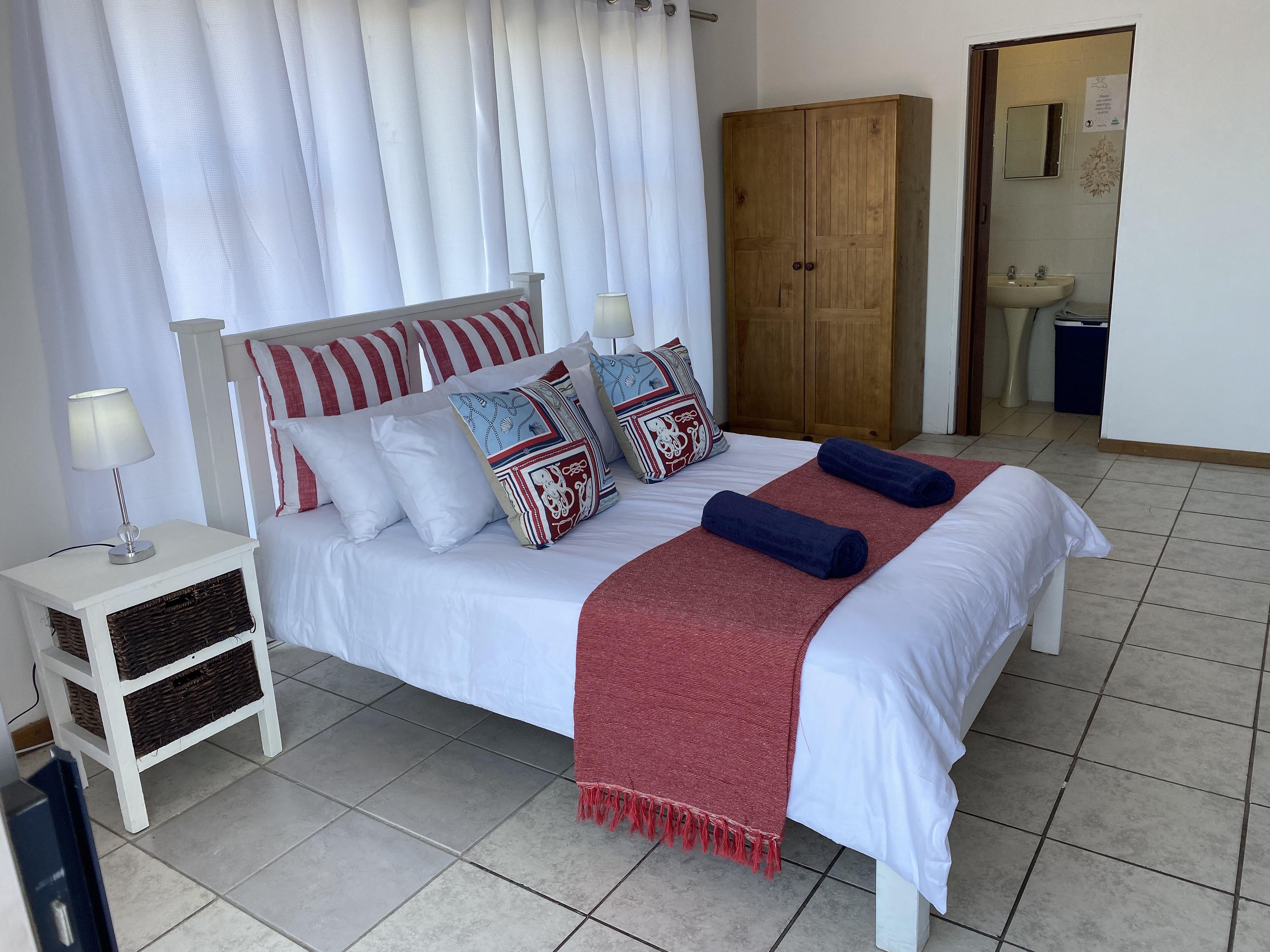 Aloha Accommodation Jeffreysbay Unit One | Central Jeffreys Bay Accommodation