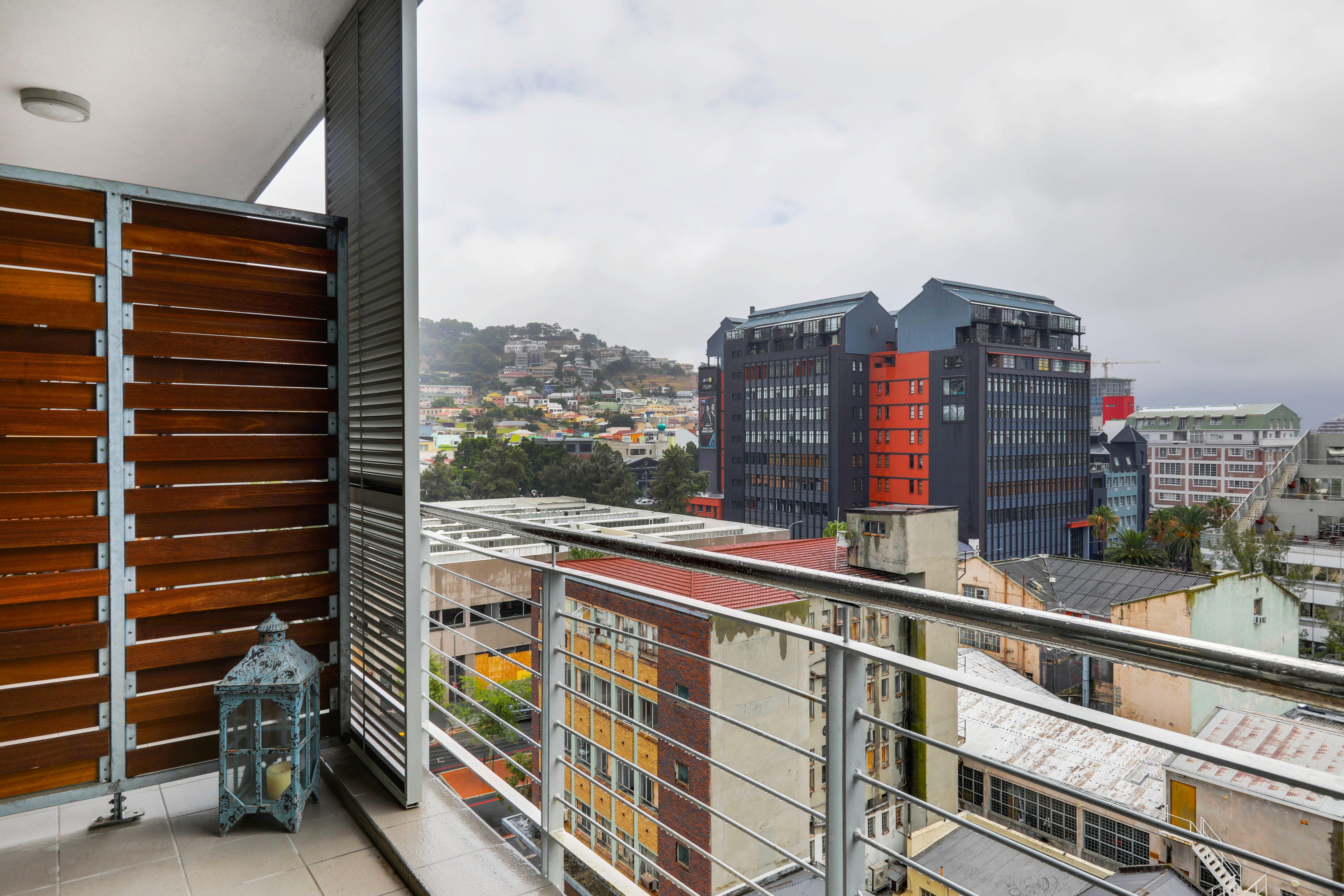 Stylish Central Apartment near Table Mountain | Cape Town City Centre Accommodation