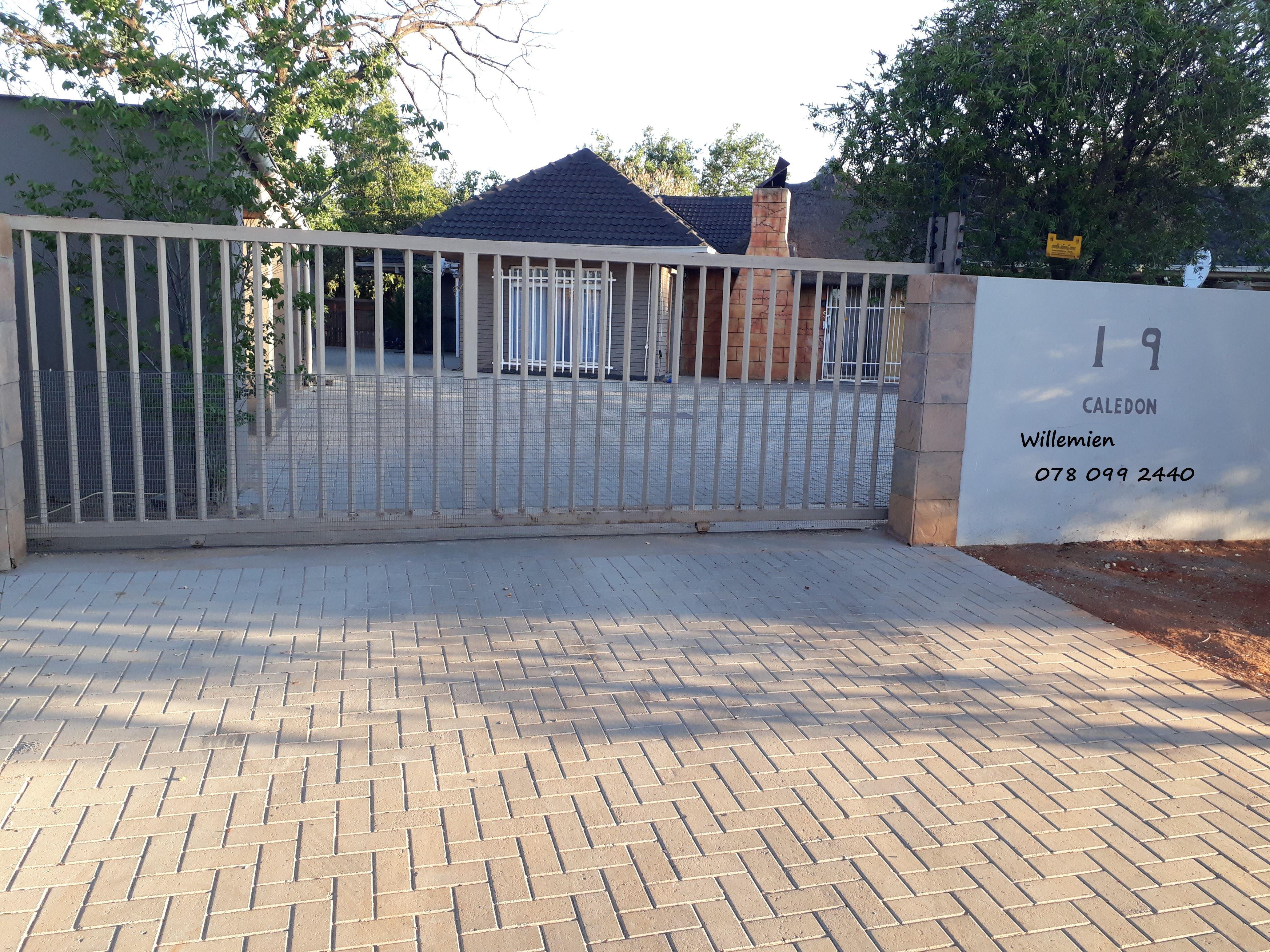 Caledon Overnight Rooms | Accommodation Hadison Park