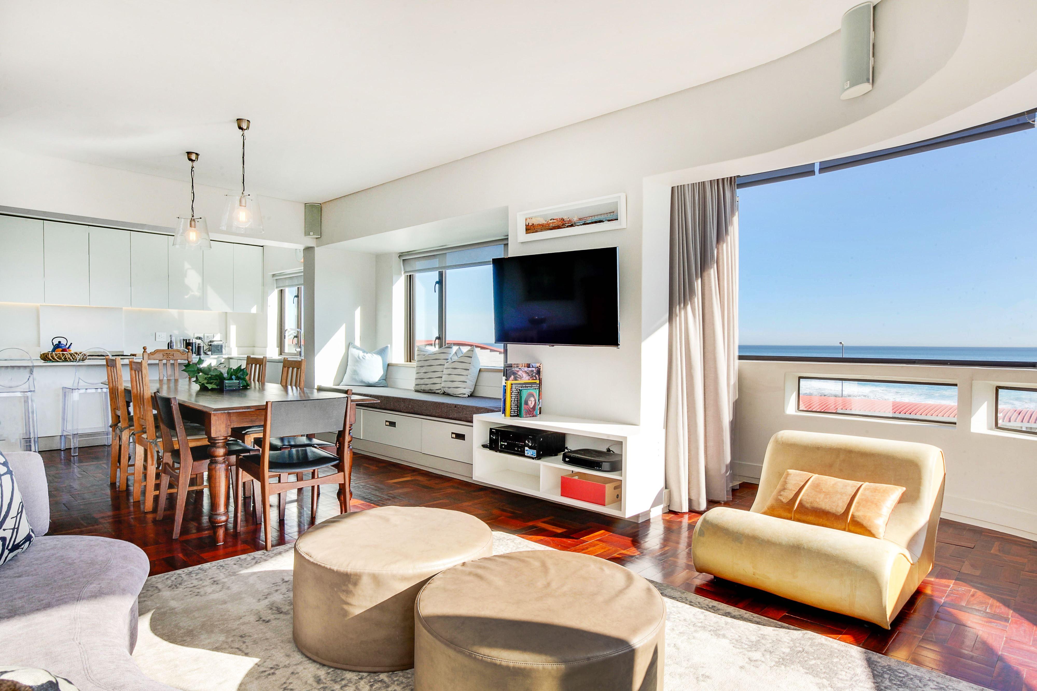 Sea View Kingsgate Apartment on the Promenade