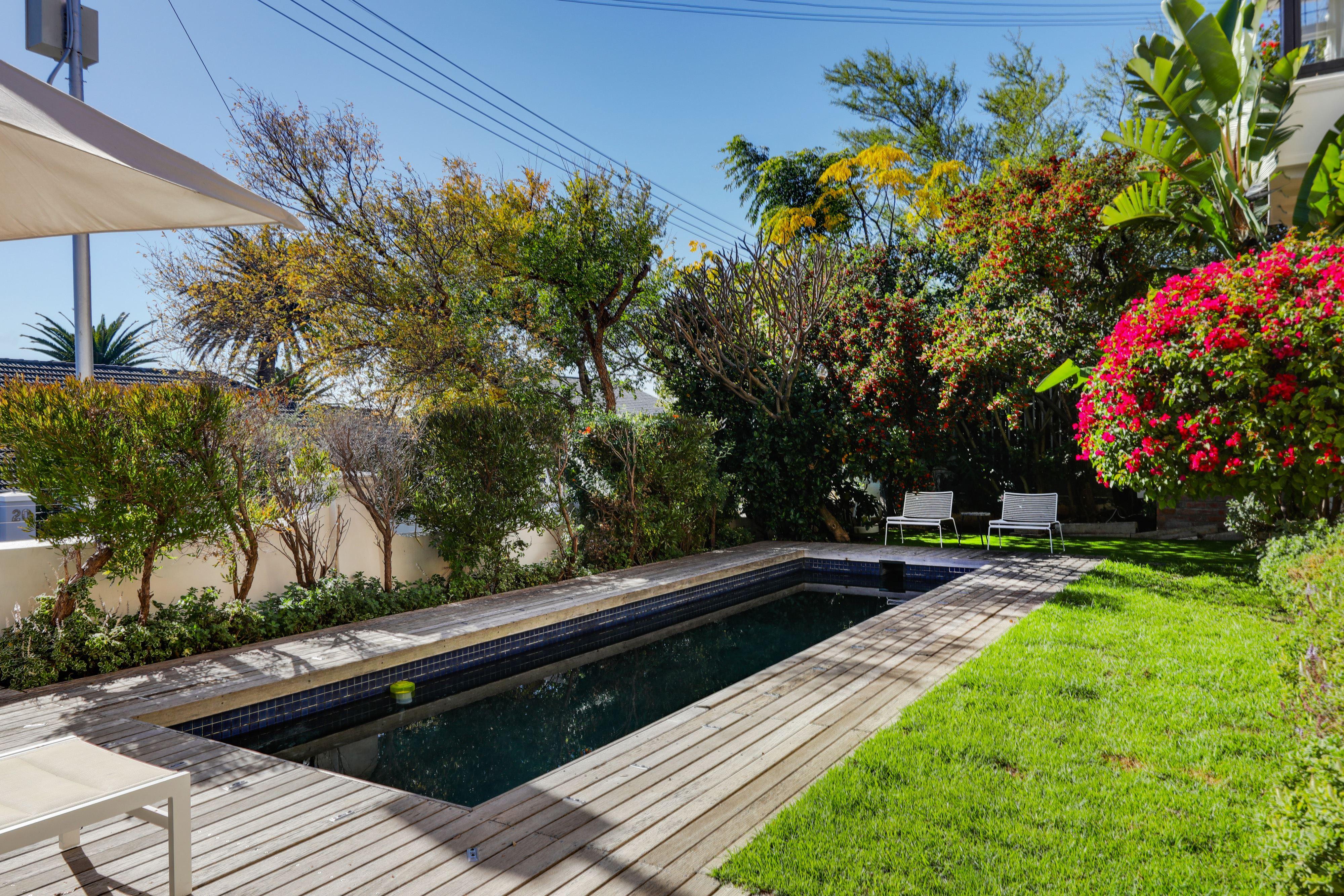 Victorian Manor Apartment Near De Waal Park | Oranjezicht Accommodation