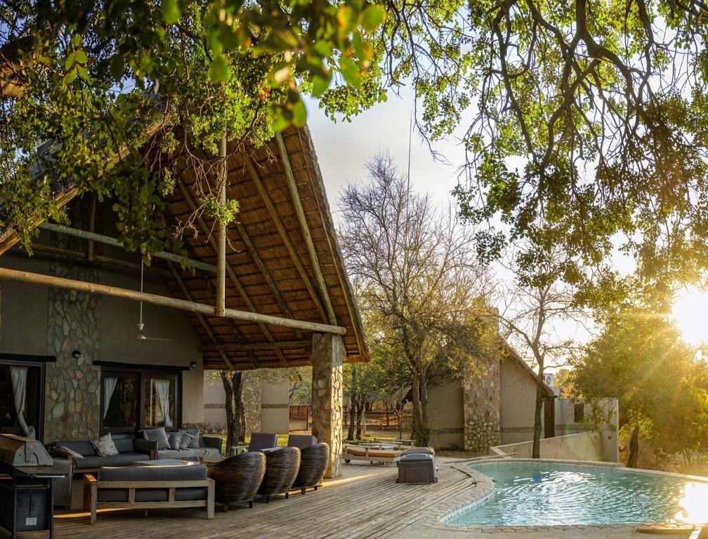Leopard's Lair Bush Lodge | Hoedspruit Specials