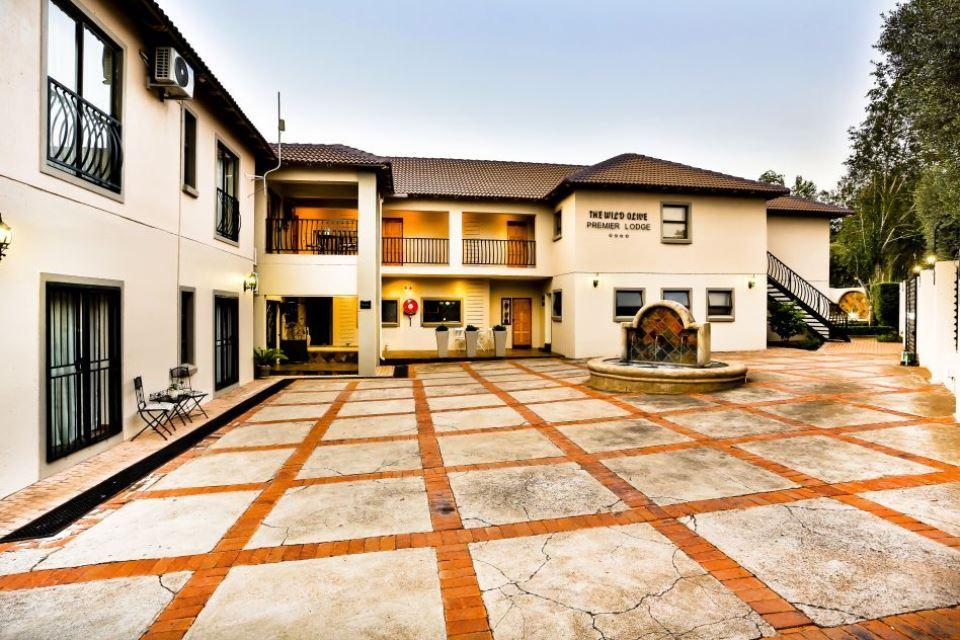 The Wild Olive Guest House | Clubview Accommodation