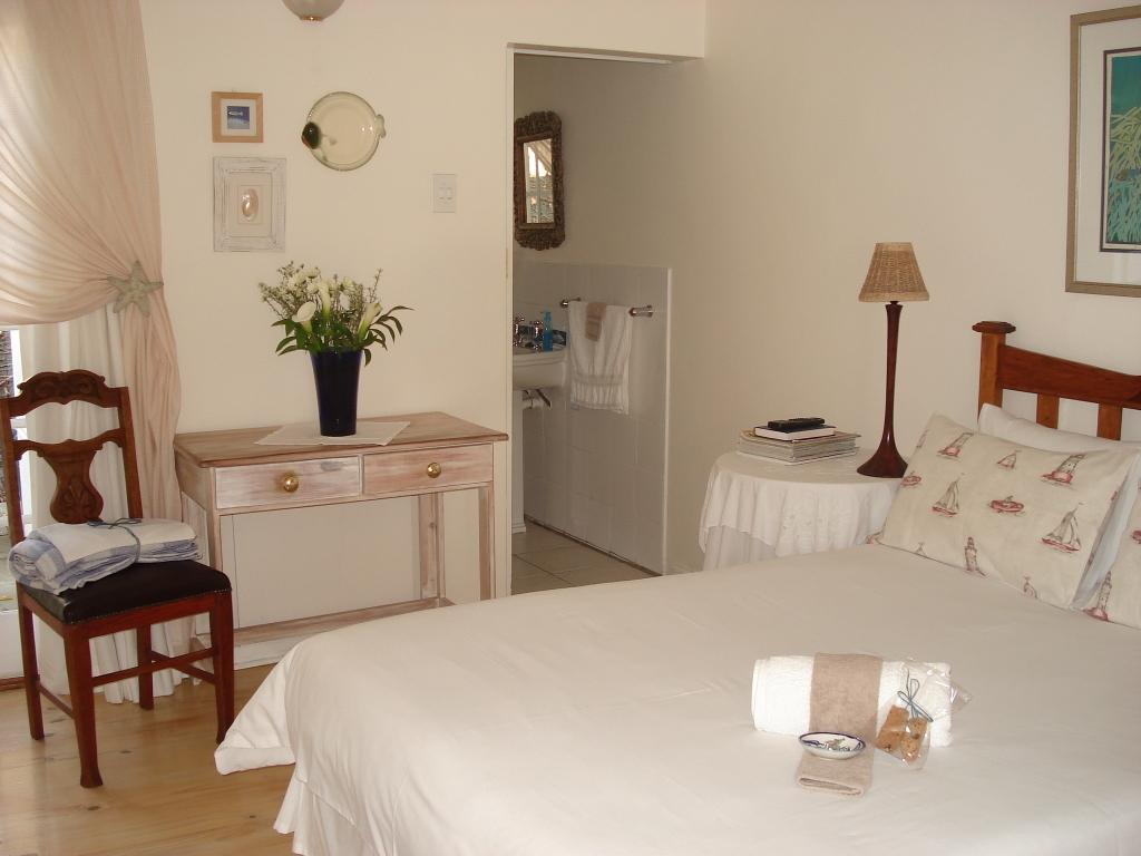 Le Fishermans B&B | Accommodation Summerstrand