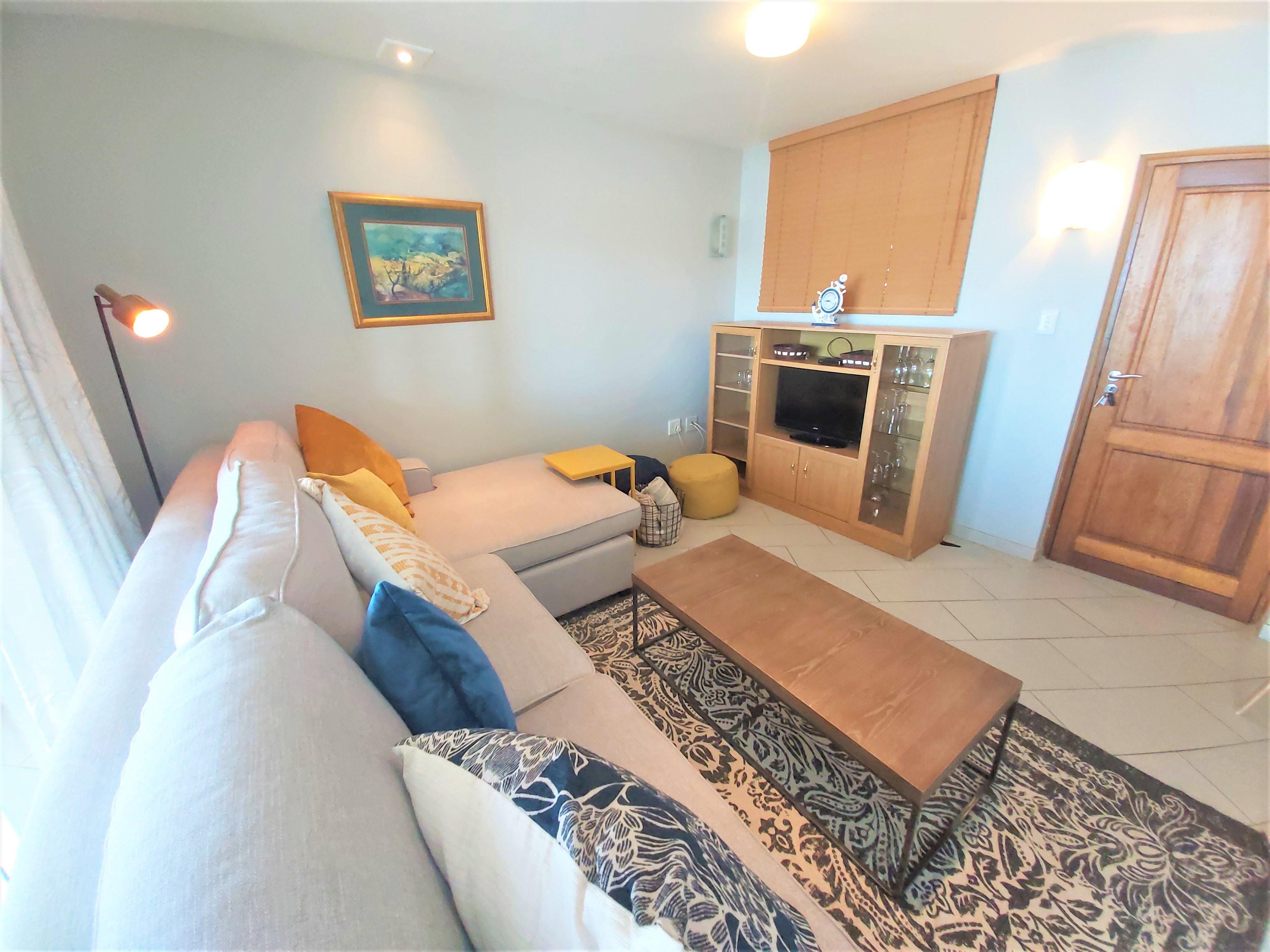 St Tropez Unit A